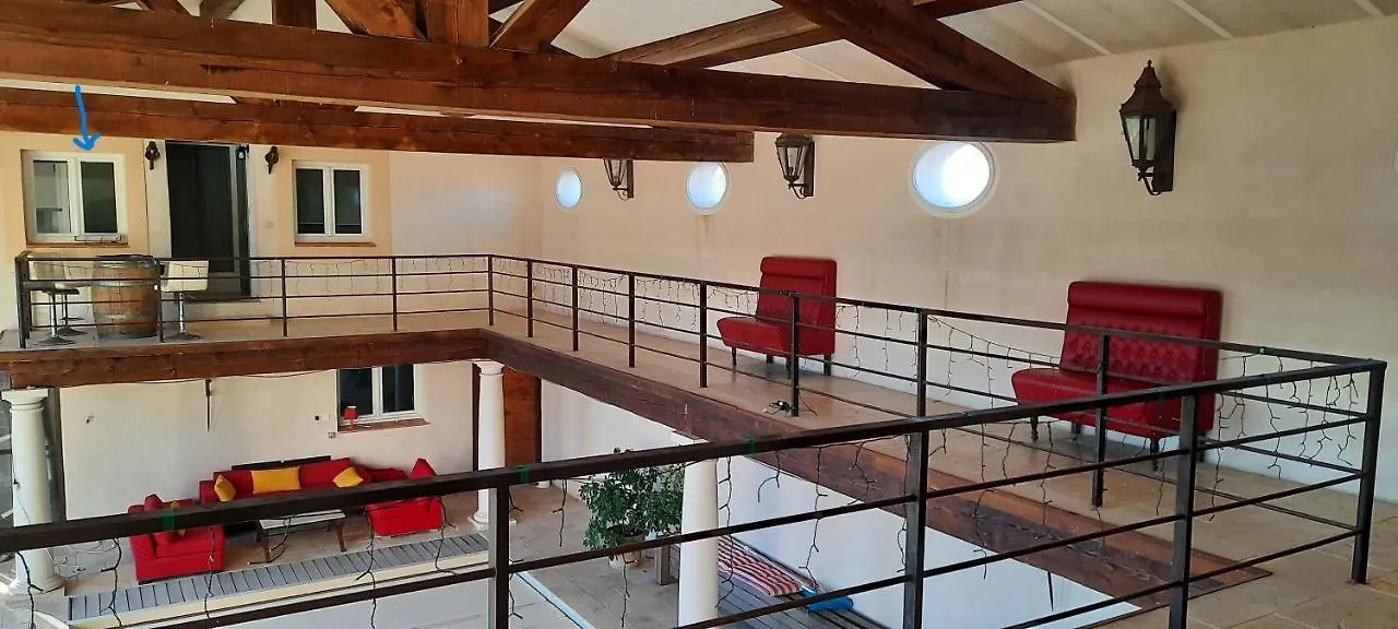Domaine Des Francobelges - Appartements Lauris France